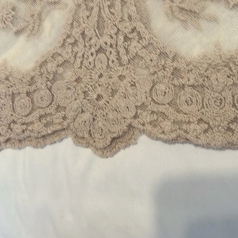 NWT Rebellion szS “oatmeal” color long lace embroidered vest cover up kimono - Picture 15 of 15
